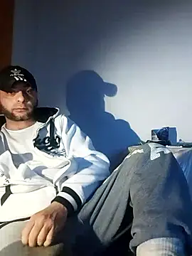 SmokedAlloy2 online show from January 17, 2026, 3:54 am