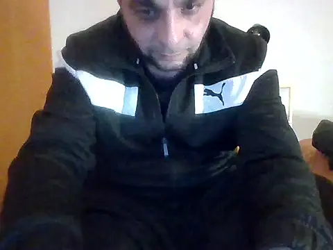Snapshot of SmokedAlloy2 chatting on March 5, 2026, 9:54 pm SmokedAlloy2 online show from March 5, 2026, 9:54 pm