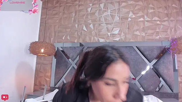 Snapshot of Selene__Lopez_ chatting on May 23, 2026, 7:46 pm Selene Lopez online show from May 23, 2026, 7:46 pm