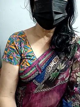 Snapshot of ammala_honey chatting on November 22, 2025, 5:23 pm ammala honey online show from November 22, 2025, 5:23 pm