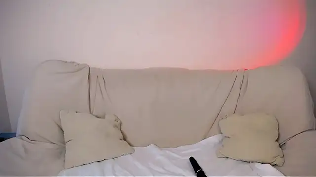 Snapshot of Charlotte_Colinss chatting on March 22, 2026, 3:43 am Charlotte Colinss online show from March 22, 2026, 3:43 am