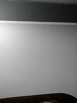 Snapshot of Mumuska chatting on October 27, 2025, 8:43 pm Mumuska online show from October 27, 2025, 8:43 pm