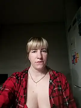 babyjessi online show from October 26, 2025, 10:21 pm