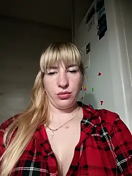 babyjessi online show from October 5, 2025, 8:43 pm