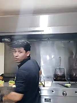 LordValdomero-00 online show from November 27, 2025, 11:38 pm