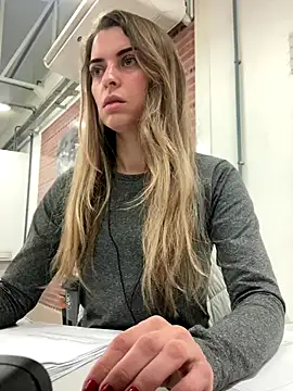 SweetGraciosa online show from October 2, 2025, 12:08 pm