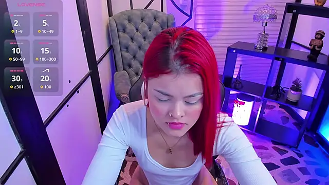 Snapshot of NahomiRichards_ chatting on November 18, 2025, 5:22 am NahomiRichards online show from November 18, 2025, 5:22 am