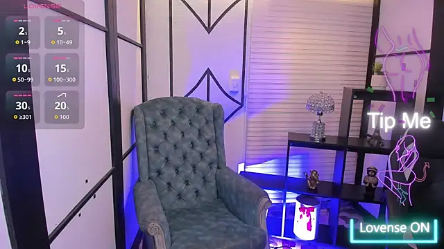 Snapshot of NahomiRichards_ chatting on December 2, 2025, 5:31 am NahomiRichards online show from December 2, 2025, 5:31 am