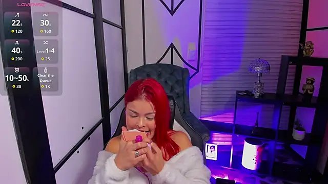 Snapshot of NahomiRichards_ chatting on November 7, 2025, 4:39 am NahomiRichards online show from November 7, 2025, 4:39 am