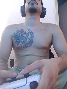 Snapshot of branquintatto chatting on October 29, 2025, 8:30 pm branquintatto online show from October 29, 2025, 8:30 pm