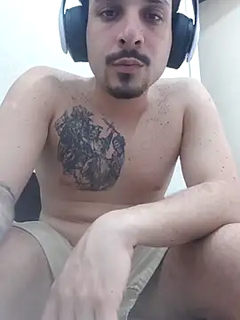 Snapshot of branquintatto chatting on November 18, 2025, 2:09 pm branquintatto online show from November 18, 2025, 2:09 pm