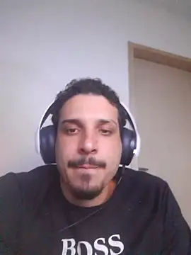 Snapshot of branquintatto chatting on October 22, 2025, 6:57 am branquintatto online show from October 22, 2025, 6:57 am