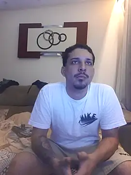 Snapshot of branquintatto chatting on November 11, 2025, 5:13 am branquintatto online show from November 11, 2025, 5:13 am