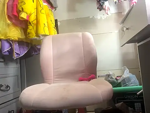 Snapshot of bearcub300 chatting on September 13, 2025, 11:49 pm bearcub300 online show from September 13, 2025, 11:49 pm