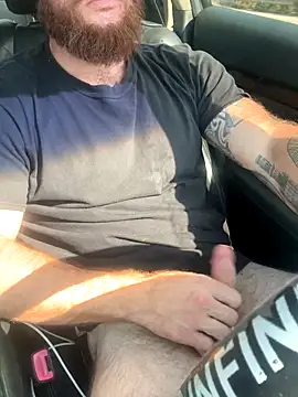 Snapshot of bearcub300 chatting on September 30, 2025, 8:48 pm bearcub300 online show from September 30, 2025, 8:48 pm