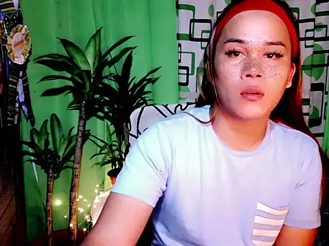 urdreamgirljacky online show from October 22, 2025, 5:12 pm