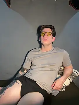 Snapshot of AteneoJr chatting on March 3, 2026, 12:17 am AteneoJr online show from March 3, 2026, 12:17 am