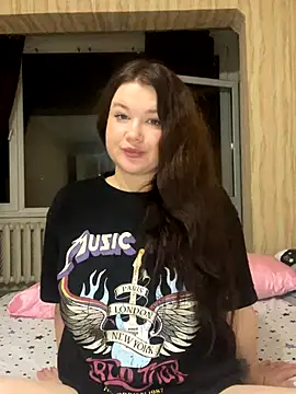 Snapshot of Di_Olivia chatting on November 9, 2025, 4:33 pm Di Olivia online show from November 9, 2025, 4:33 pm