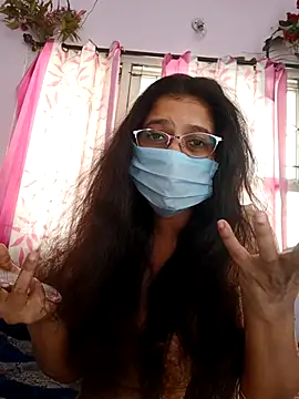 Snapshot of thanusi_2 chatting on February 22, 2026, 7:22 am thanusi 2 online show from February 22, 2026, 7:22 am