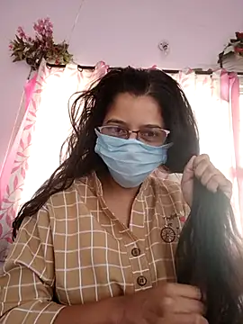 Snapshot of thanusi_2 chatting on January 12, 2026, 6:53 am thanusi 2 online show from January 12, 2026, 6:53 am