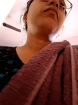 thanusi 2 online show from November 12, 2025, 5:55 am