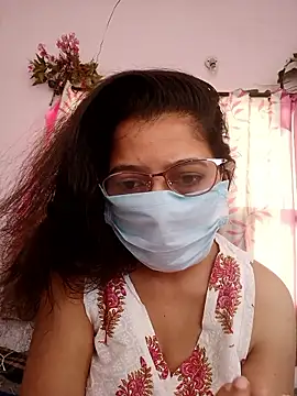 Snapshot of thanusi_2 chatting on January 10, 2026, 7:04 am thanusi 2 online show from January 10, 2026, 7:04 am