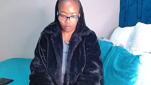 BigBootySimbax online show from June 7, 2026, 4:23 pm