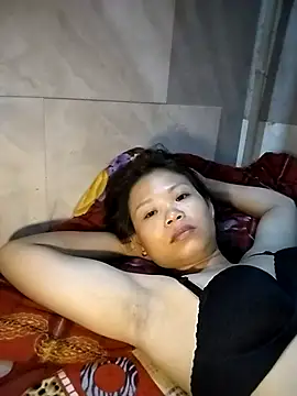 Snapshot of LinhNa999 chatting on October 12, 2025, 6:26 am LinhNa999 online show from October 12, 2025, 6:26 am