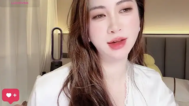 Snapshot of wuyueaini chatting on May 16, 2026, 6:34 am wuyueaini online show from May 16, 2026, 6:34 am