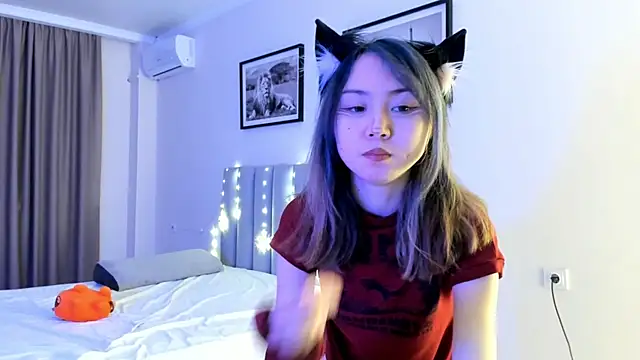 Snapshot of kawai_mai chatting on March 24, 2026, 2:06 pm kawai mai online show from March 24, 2026, 2:06 pm