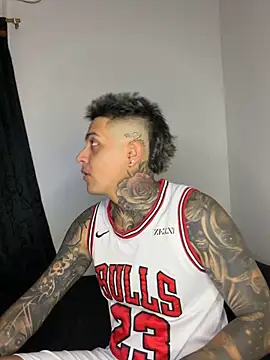 golden girl house online show from March 5, 2026, 2:30 am