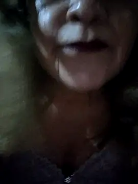 Snapshot of XimenaSmith chatting on October 5, 2025, 2:02 am XimenaSmith online show from October 5, 2025, 2:02 am