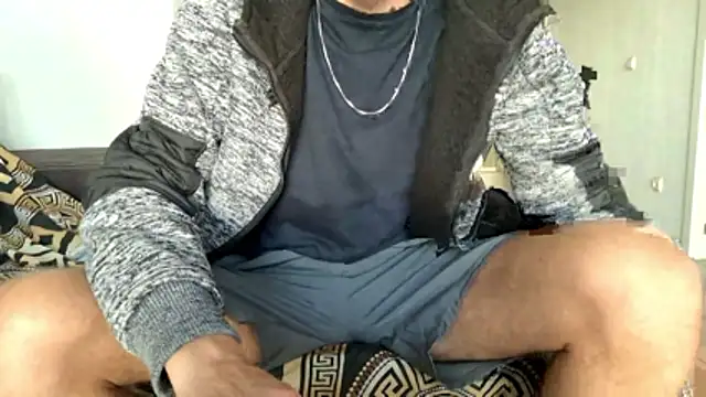 Manu97k online show from January 7, 2026, 6:02 pm