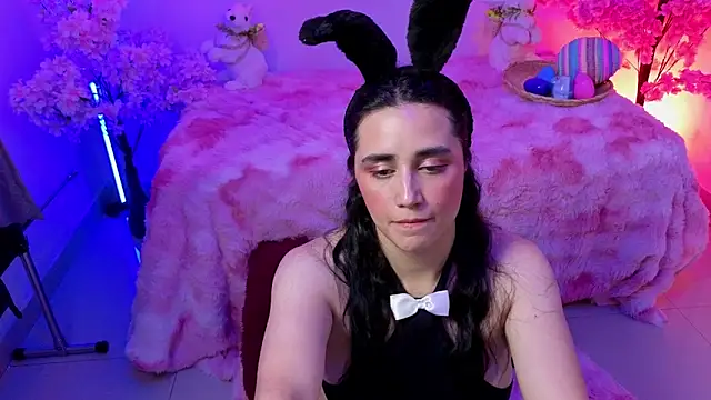 Snapshot of elowen_halley1 chatting on April 4, 2026, 8:59 pm elowen halley1 online show from April 4, 2026, 8:59 pm