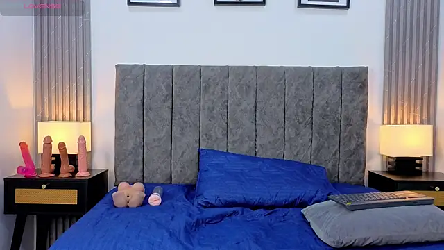 Liam forest  online show from October 31, 2025, 4:31 am