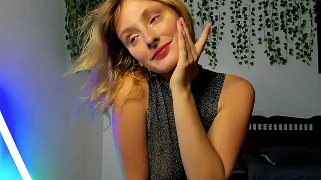 Snapshot of Ariana_Spring chatting on November 19, 2025, 12:38 pm Ariana Spring online show from November 19, 2025, 12:38 pm