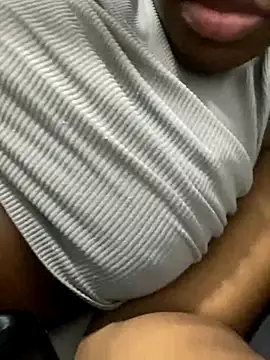 bybey18 online show from November 3, 2025, 10:35 pm