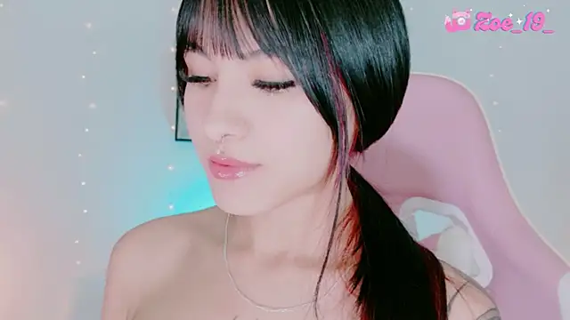 cuteezoe online show from January 13, 2026, 11:19 pm