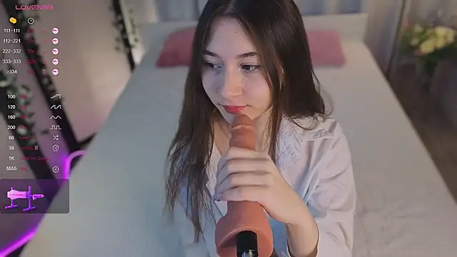 Snapshot of Trinity_Bunny chatting on December 2, 2025, 10:06 am Trinity Bunny online show from December 2, 2025, 10:06 am