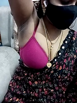 Snapshot of Tamil_Lotus chatting on October 4, 2025, 5:25 pm Tamil Lotus online show from October 4, 2025, 5:25 pm