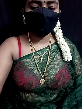 Snapshot of Tamil_Lotus chatting on September 26, 2025, 4:58 pm Tamil Lotus online show from September 26, 2025, 4:58 pm