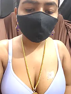 Snapshot of Tamil_Lotus chatting on October 25, 2025, 6:12 am Tamil Lotus online show from October 25, 2025, 6:12 am