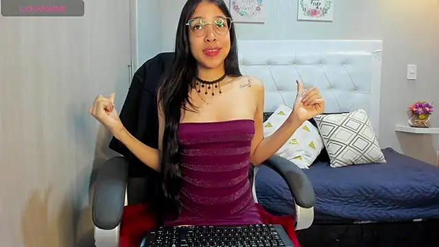 melany  rosse online show from November 8, 2025, 12:20 pm