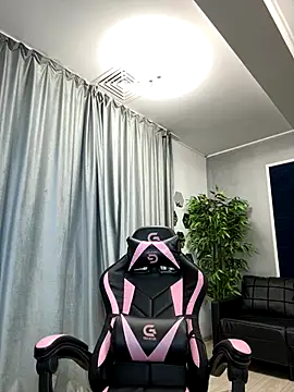 RubyVibe  online show from October 8, 2025, 3:52 am