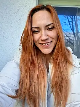 Snapshot of SlimBellaa chatting on December 16, 2025, 10:41 am SlimBellaa online show from December 16, 2025, 10:41 am