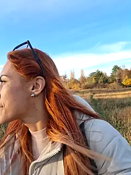 Snapshot of SlimBellaa chatting on November 4, 2025, 2:32 pm SlimBellaa online show from November 4, 2025, 2:32 pm