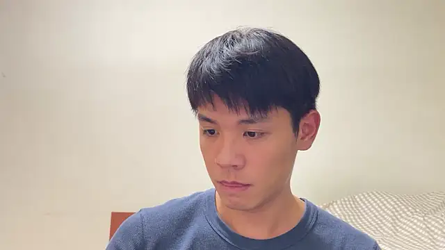 Foxfoxfox4 online show from December 14, 2025, 1:39 pm