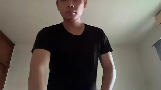 Foxfoxfox4 online show from April 5, 2026, 11:00 pm