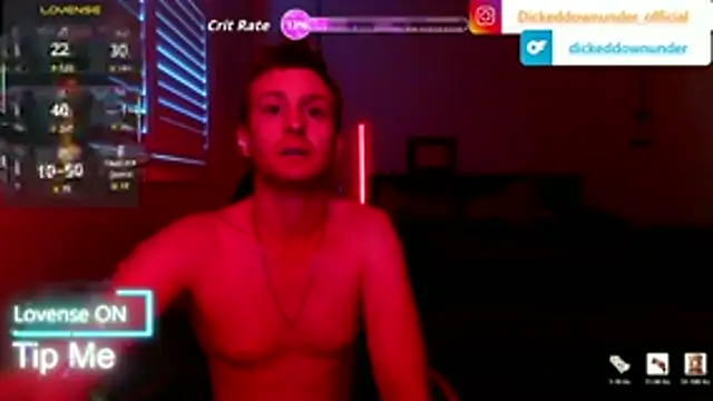 Snapshot of OFFICAL_DICKEDDOWNUNDER chatting on July 27, 2026, 6:09 am OFFICAL DICKEDDOWNUNDER online show from July 27, 2026, 6:09 am