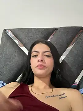 LiaCollings online show from October 2, 2025, 7:23 am